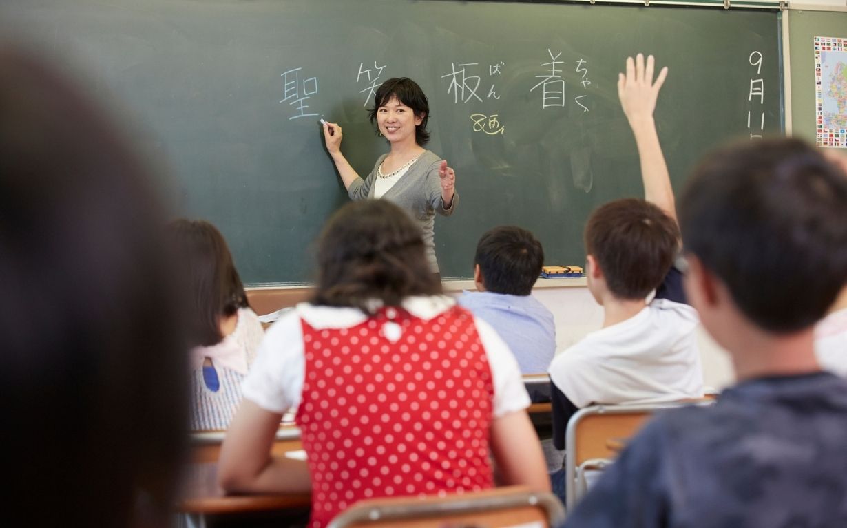 単元を通して継続したい「問い」の意識 -2年・「お手紙」「どうぶつ園のじゅうい」の実践から-